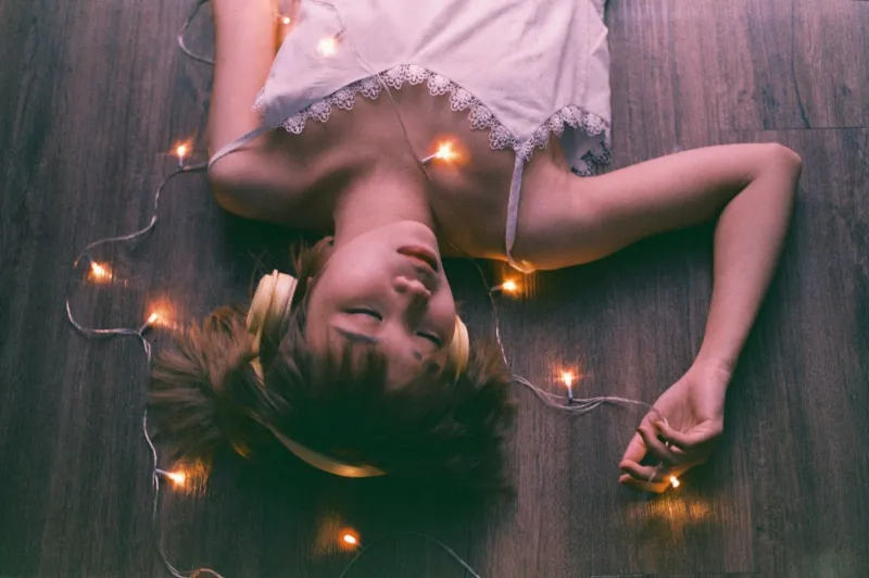 Scroll to Chill: How TikTok and Discord Are Accidentally Teaching Gen Z to Love Ambient Sound